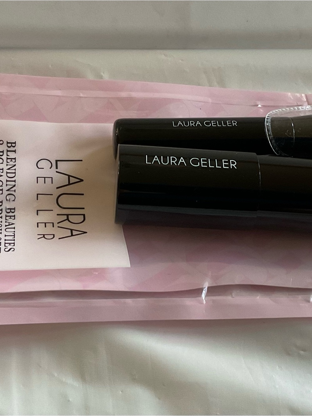 Laura Geller Blending Beauties 2PC Face Brush Set- New